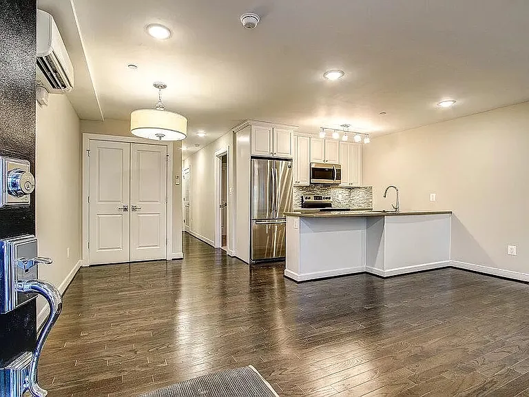 1609 New Jersey Ave NW #B — Photo 34