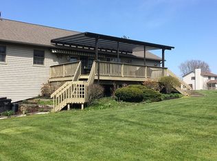 2400 Tallmadge Rd, Ravenna, OH 44266