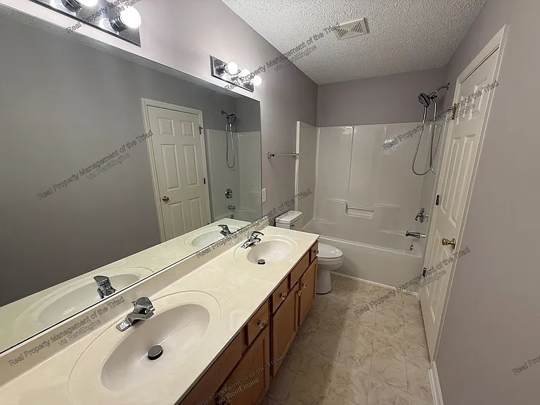 2 Sidney Marie Ct — Photo 13