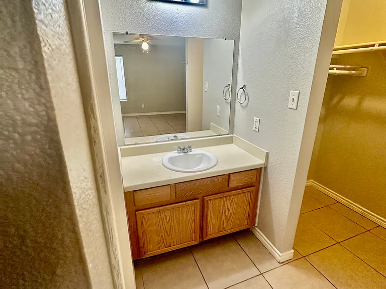 13145 Independence Ave #13147 — Photo 8