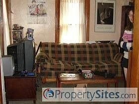 5th image of 452 E Garfield Ave