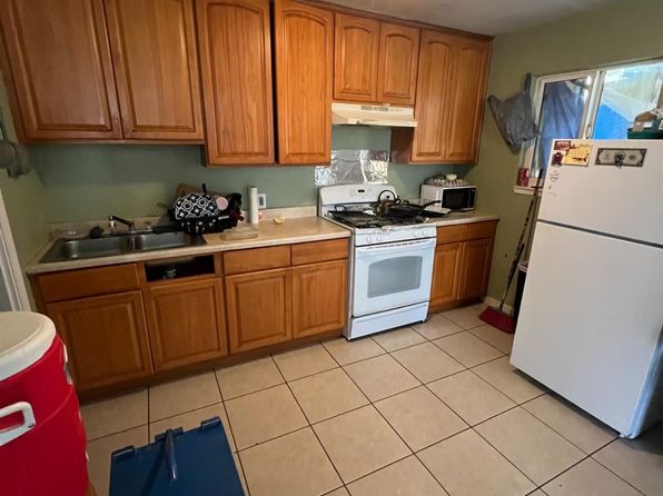 bakersfield-california-18930085 picture