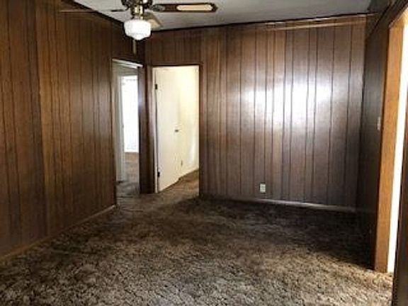 5th image of 1108 Orient St