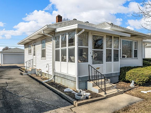 4th image of this home
