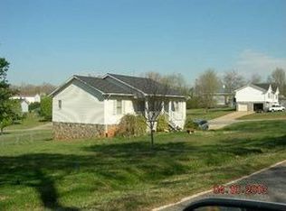 4881 Carpenter Rd, Granite Falls, NC 28630