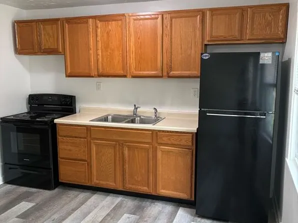 51C Midland Heights Cir, Midland, PA