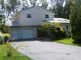 9 Colt Ct, East Brunswick, NJ 08816