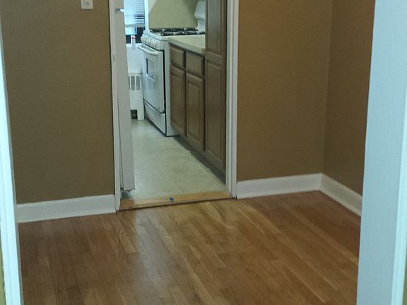 5th image of 134-12 Jewel Avenue #B