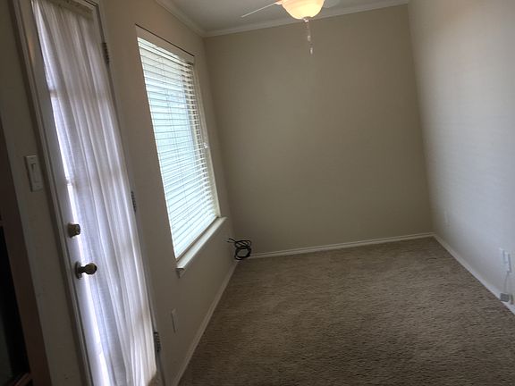 5th image of 4511 Graves Dr