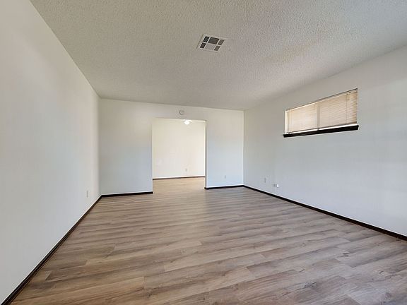 5th image of 928 SW 97th St #930