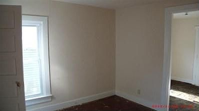 4th image of 51 Parnell Ave