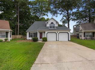 810 Millgate Ct, Newport News, VA 23602