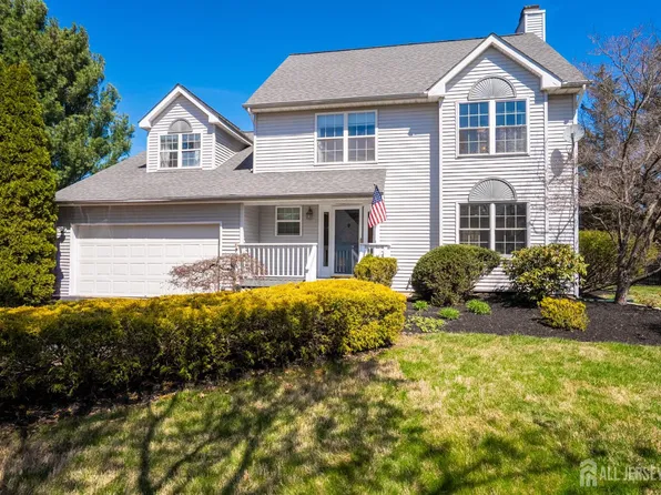 6 Ruedeman Dr, Plainsboro, NJ 08536