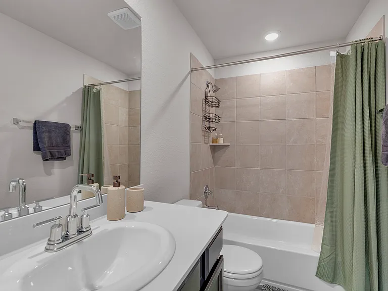 6401 Night Chinook Dr #1 — Photo 38