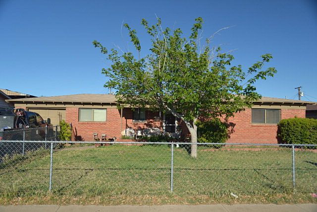 1st image of 4208 Dawn Ave