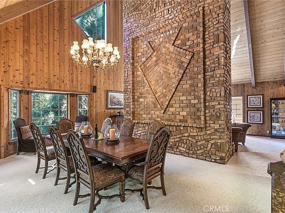 4th image of 27421 Cedarwood Dr