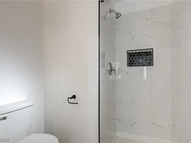 707 Honeybee Ct — Photo 29