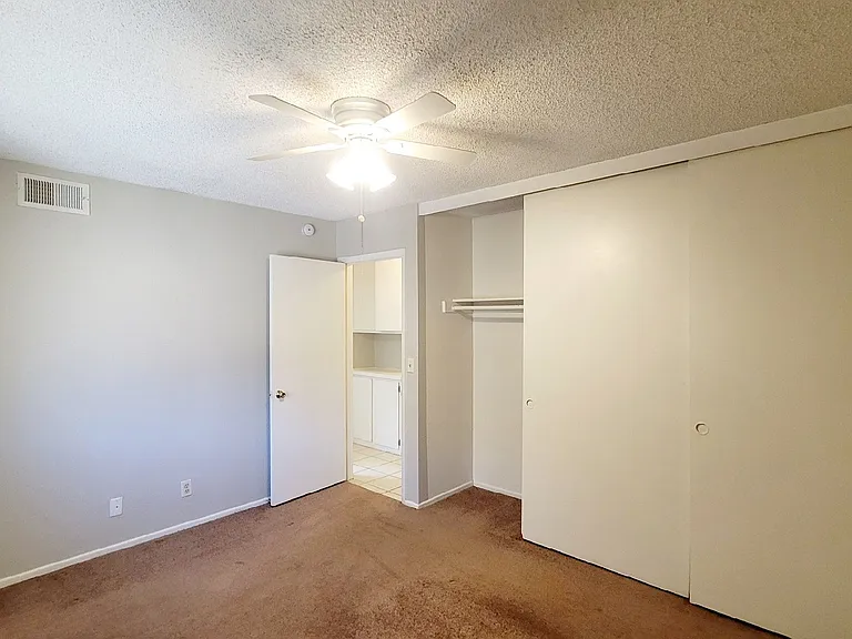 7123 Clearwater Ave — Photo 8
