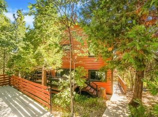 695 Grass Valley Rd, Lake Arrowhead, CA 92352