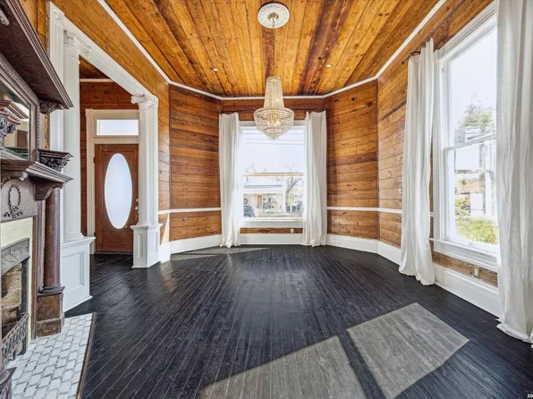 417 Warren, San Antonio, TX 78212