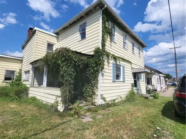 76 County Road 19, Mingo Junction, OH 43938