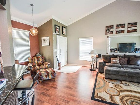 5th image of 6412 Bay Cedar Ln #101