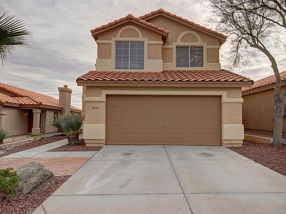 2nd image of 2029 E Windsong Dr