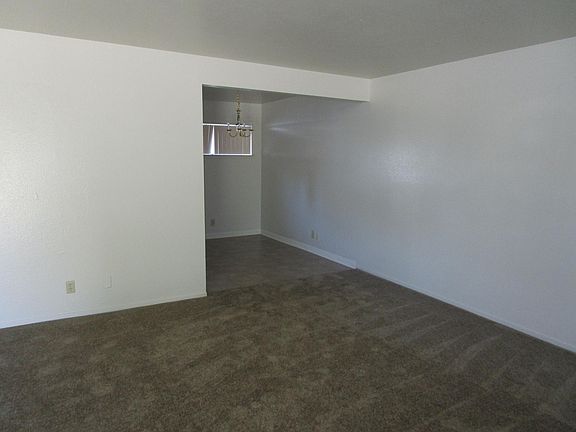 2nd image of 2402 Santiago Way APT A