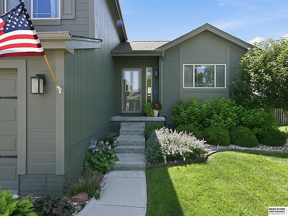2nd image of 8162 S 186th St