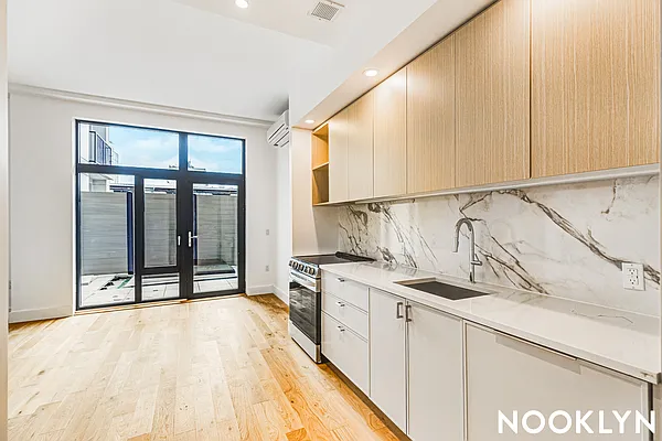Rented by Nooklyn NYC LLC | media 1