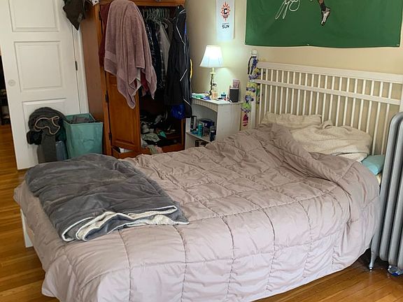 2nd image of 7 Fuller St #1A