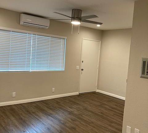 4th image of 4405 39th St #6