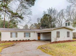 1004 Andover St, Clinton, MS 39056