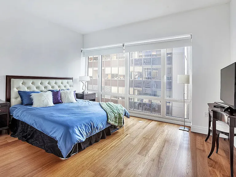 33 W 56th St #14B — Photo 9