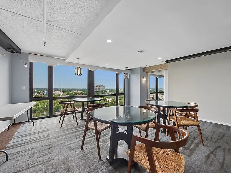 Elegant meeting room