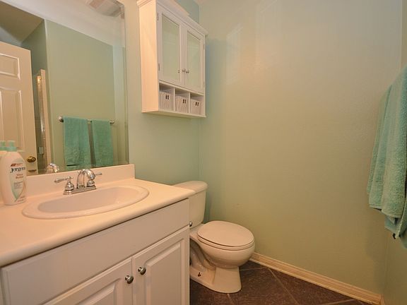 3rd image of 35055 Slater Ave