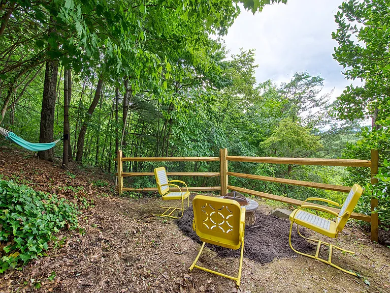 366 Buckeye Access Rd — Photo 16