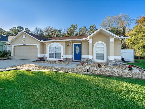 3rd image of 11102 Cypress Leaf Dr