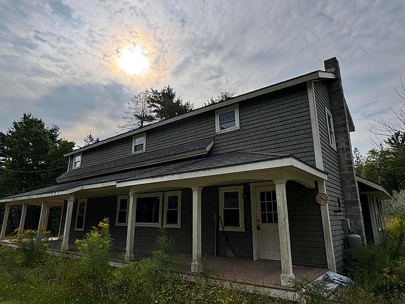 3rd image of 1765 Dexter Road