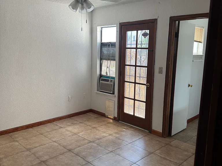 11325 Lake Geneva Dr — Photo 7