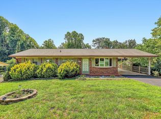 4120 Mount Olivet Rd, Martinsville, VA 24112