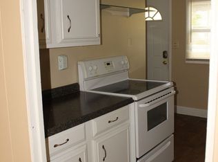 2100 W Parkway Dr, Muncie, IN 47304