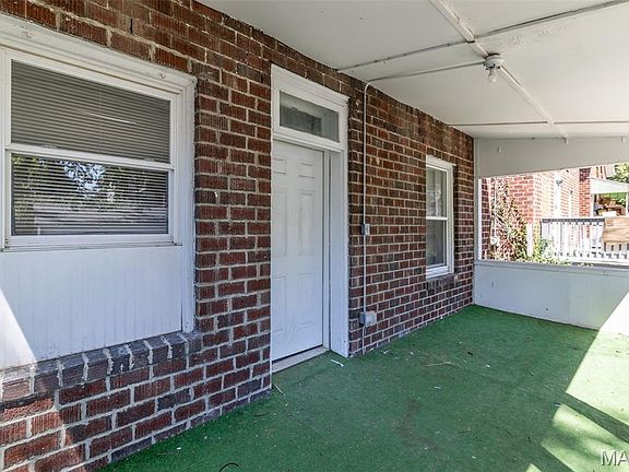 3rd image of 3708 Neosho St