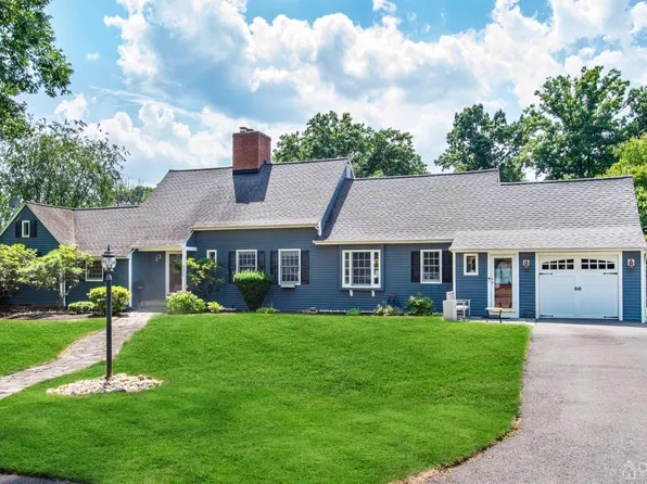 332 Clay St, Milltown, NJ 08850