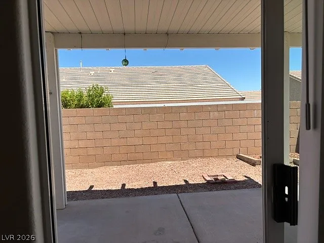 2886 Shimmering Bay St — Photo 18