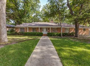 10812 Lochspring Dr, Dallas, TX 75218