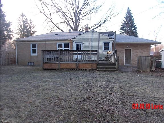 3rd image of 37570 Lorie Blvd