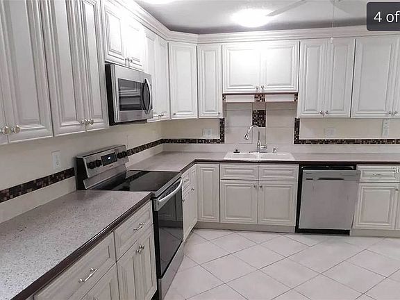 5th image of 8185 Longbay Blvd