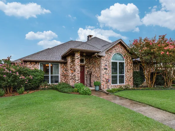 4214 Red Spruce Ln, Carrollton, TX 75010