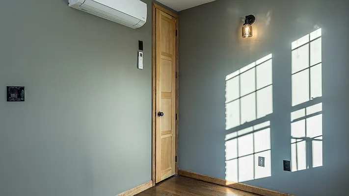 Rented by Nooklyn NYC LLC | media 35